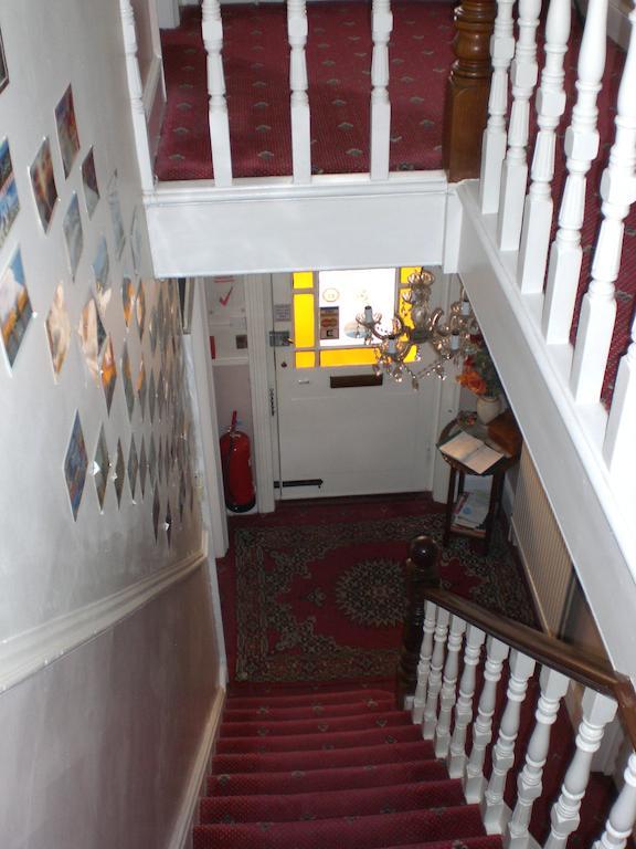 Melville Lodge Gatwick Horley Kültér fotó